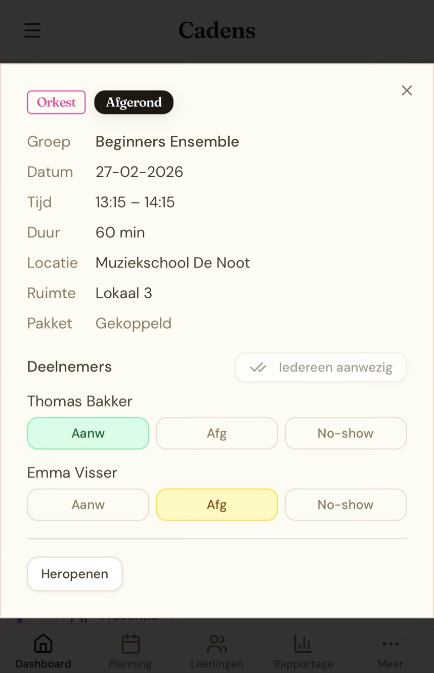 Cadens mobiel — lesdetail groepsles met deelnemers en aanwezigheid