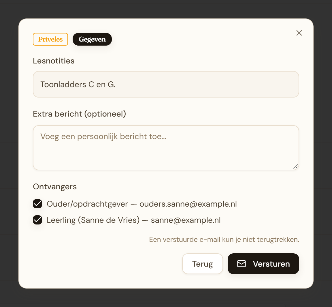 Huiswerkmail met ontvangers en extra bericht