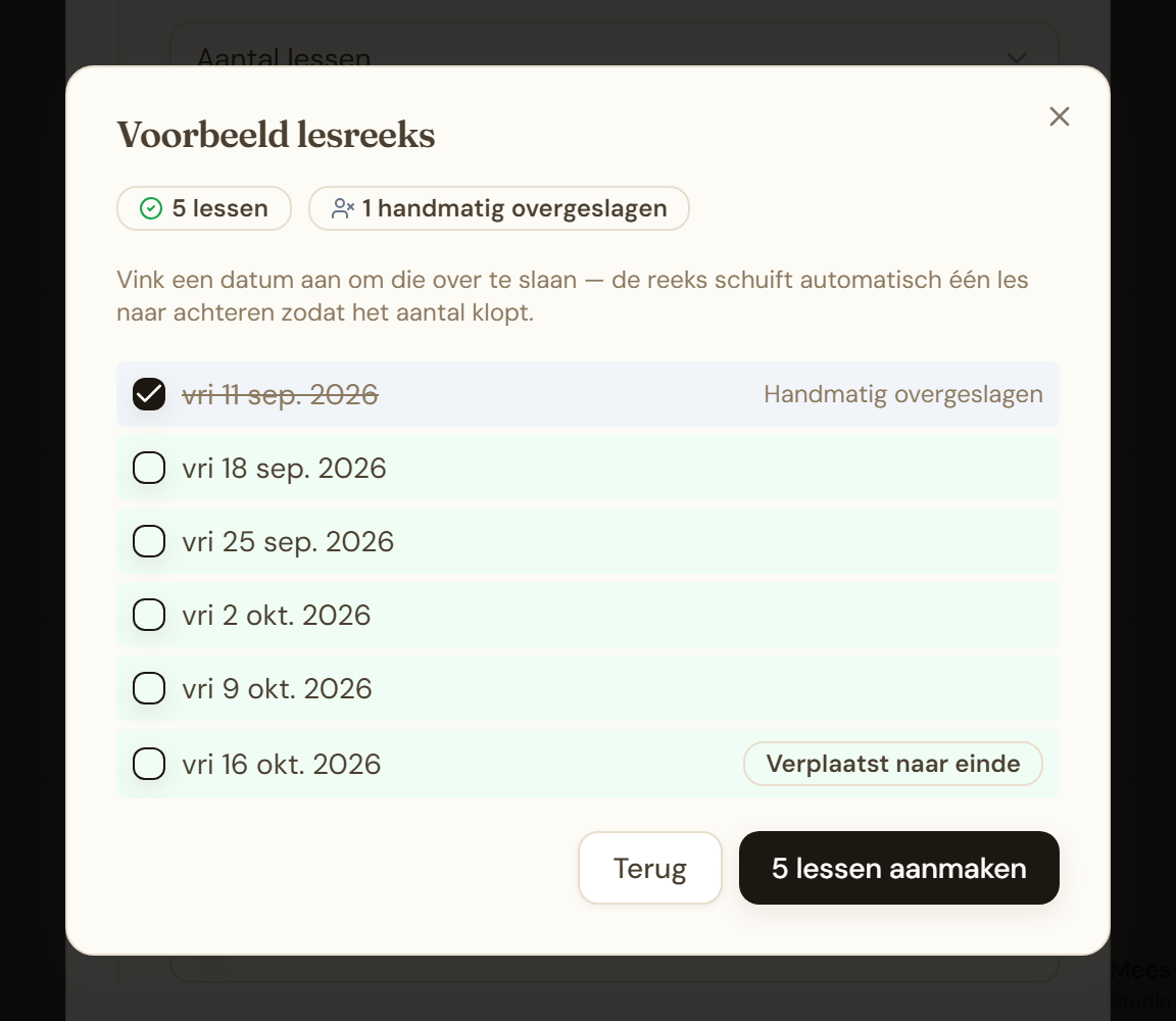 Voorbeeldscherm van een reeks met een handmatig overgeslagen datum